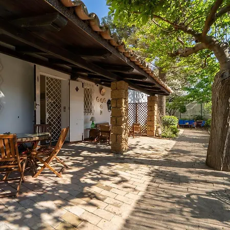 Villa Copabeach - Rooftop Sea Living - Front *